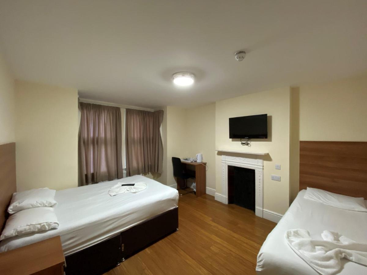 Buckingham Hotel High Wycombe Eksteriør billede