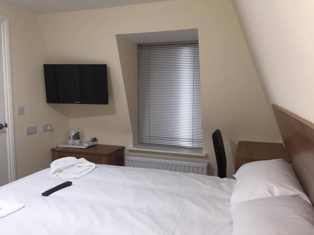 Buckingham Hotel High Wycombe Eksteriør billede