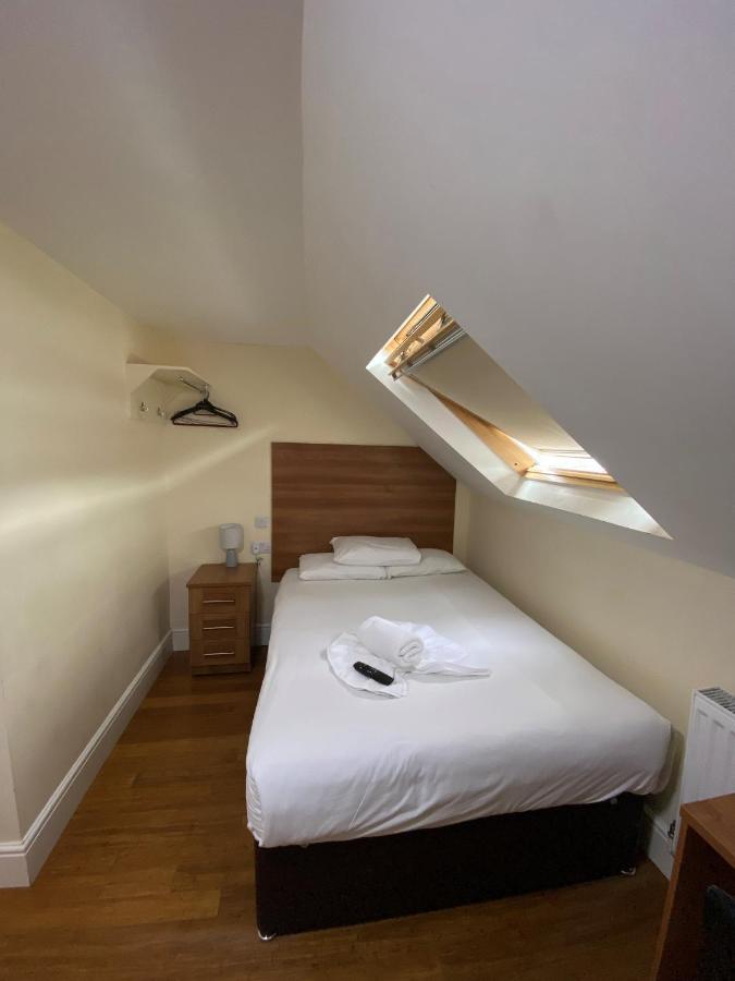 Buckingham Hotel High Wycombe Eksteriør billede